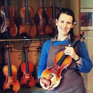 Blandine Galy, LUTHIER